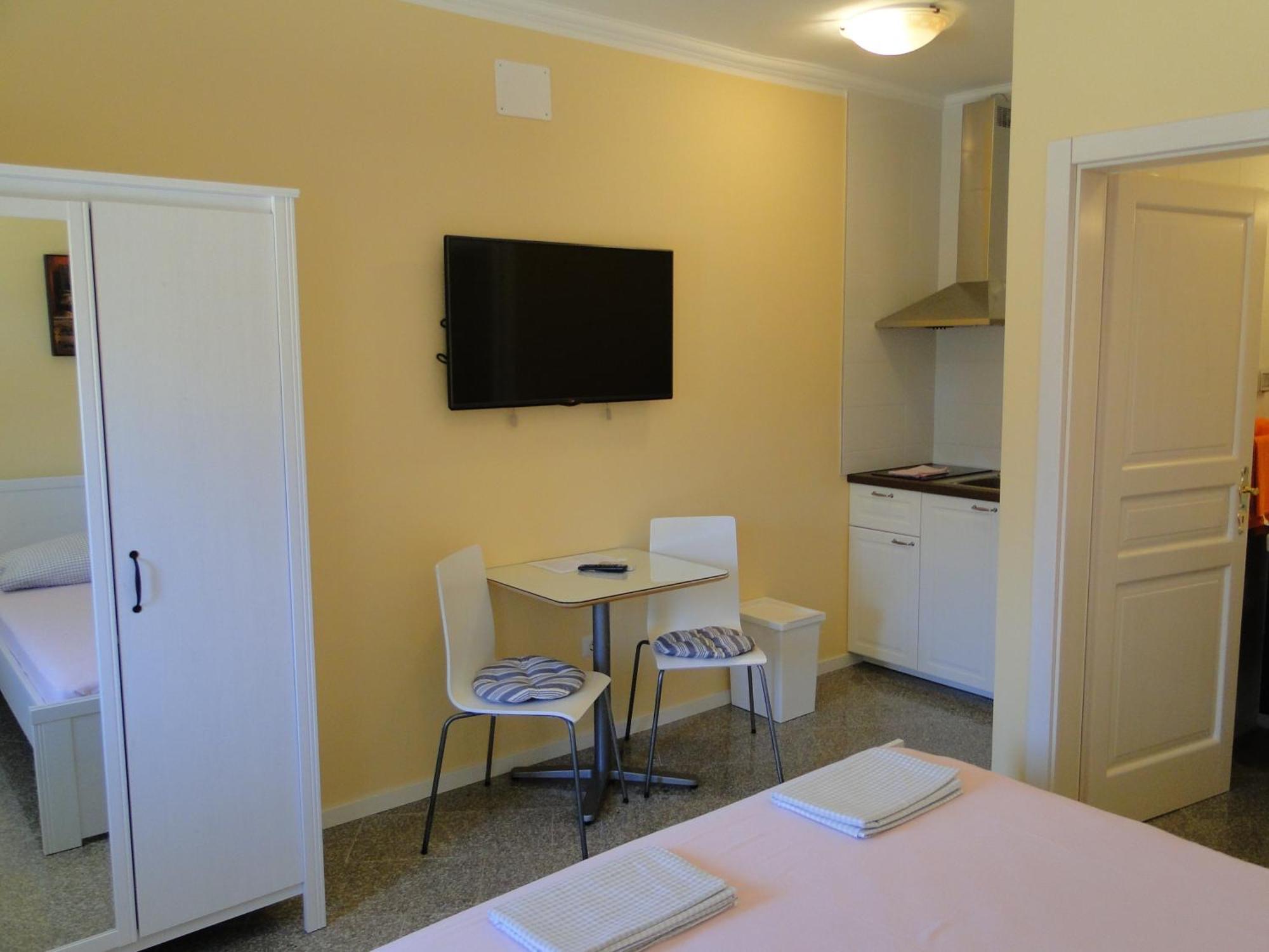 Apartments Villa Ela Umag Quarto foto