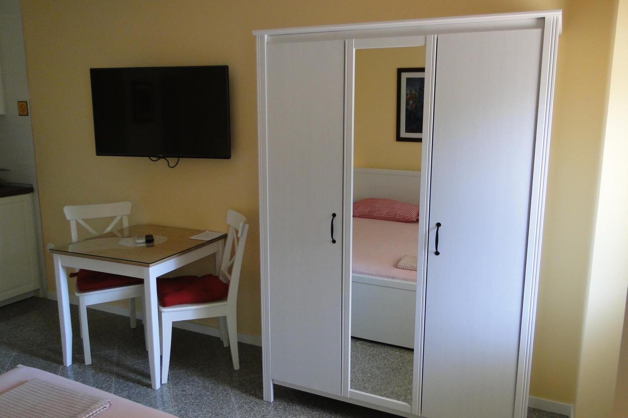 Apartments Villa Ela Umag Quarto foto