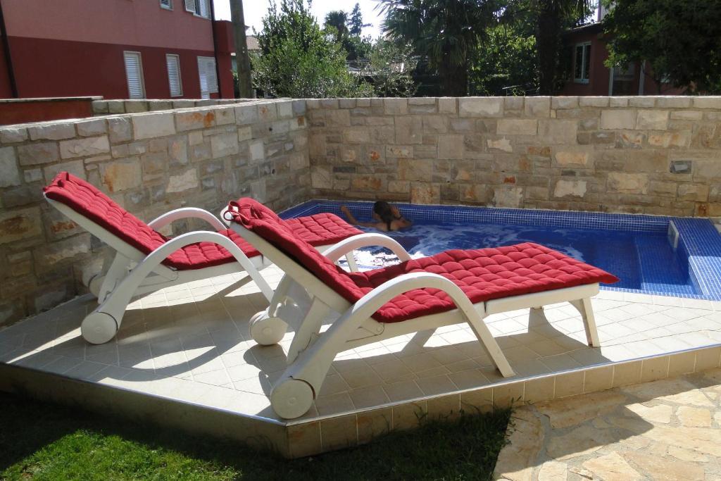 Apartments Villa Ela Umag Exterior foto